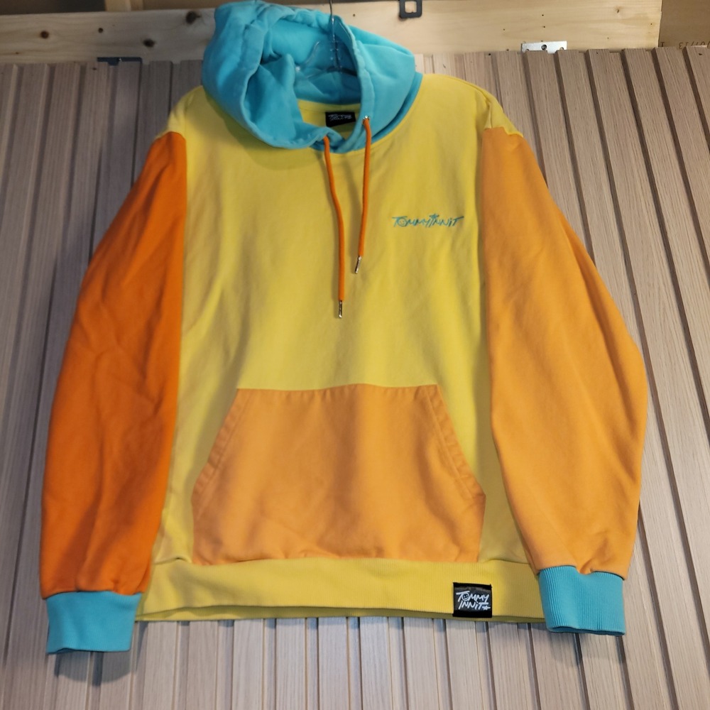 TommyInnit Colorblock Hoodie Mens Medium Yellow Orange Blue Gamer Merch Good